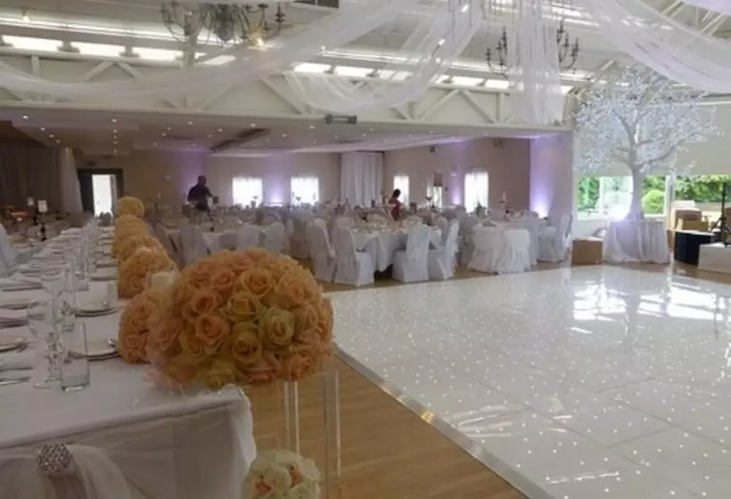 Manor Of Groves Hotel, Golf & Health Club