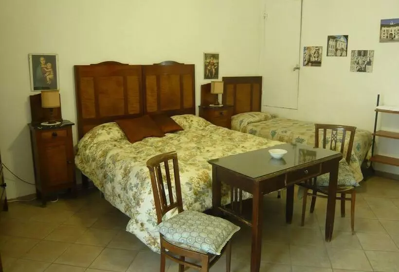 Hotel Pensione Rinascente