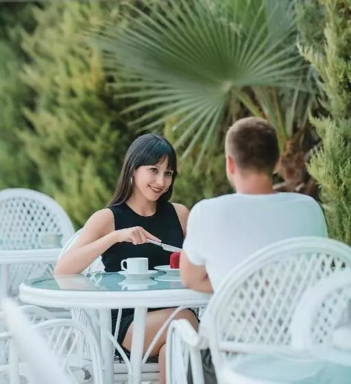 فندق Qualia Park