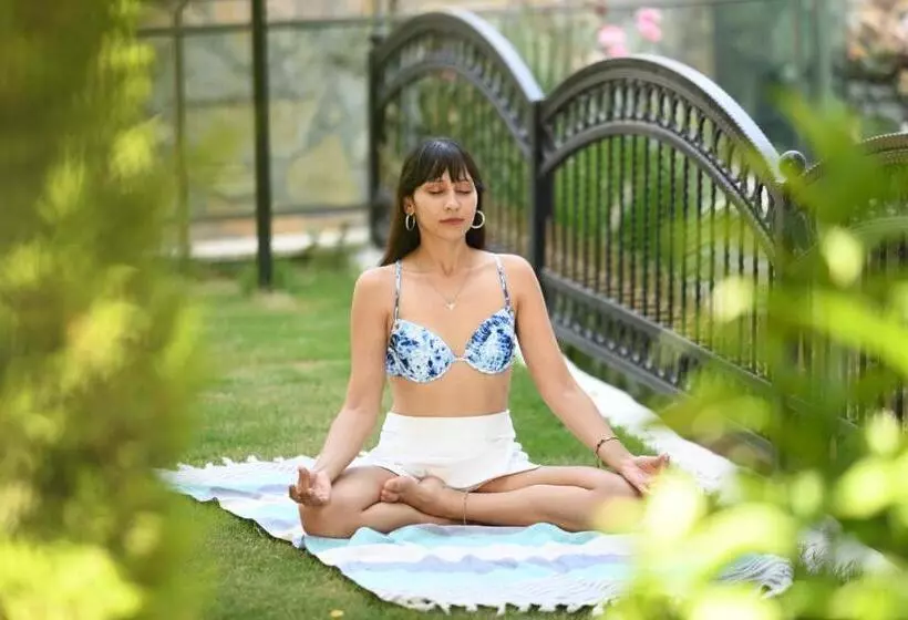 فندق Qualia Park