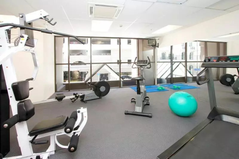 Отель Quest On Johnston Serviced Apartments