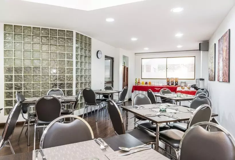 酒店 Travelers Fontana Plaza