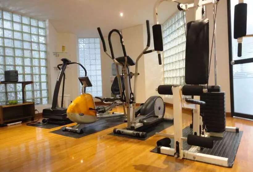 酒店 Travelers Fontana Plaza