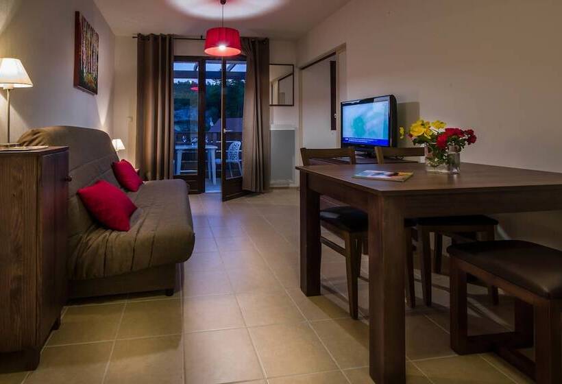 Vacanceole  Residence Le Clos Du Rocher