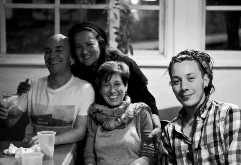 هاستل Amanecer De La Bahía