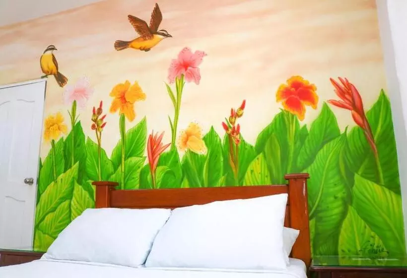 ユースホステル Jardines Evans By Geh Suites