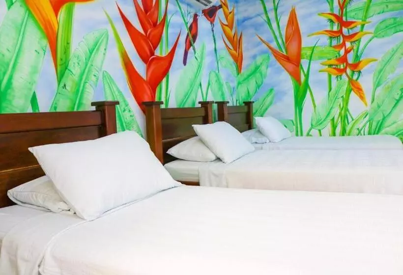 ユースホステル Jardines Evans By Geh Suites