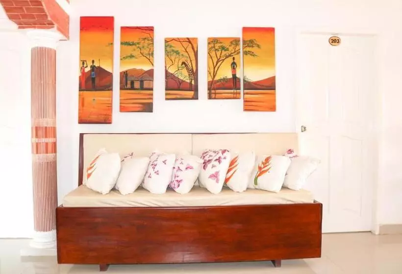 ユースホステル Jardines Evans By Geh Suites