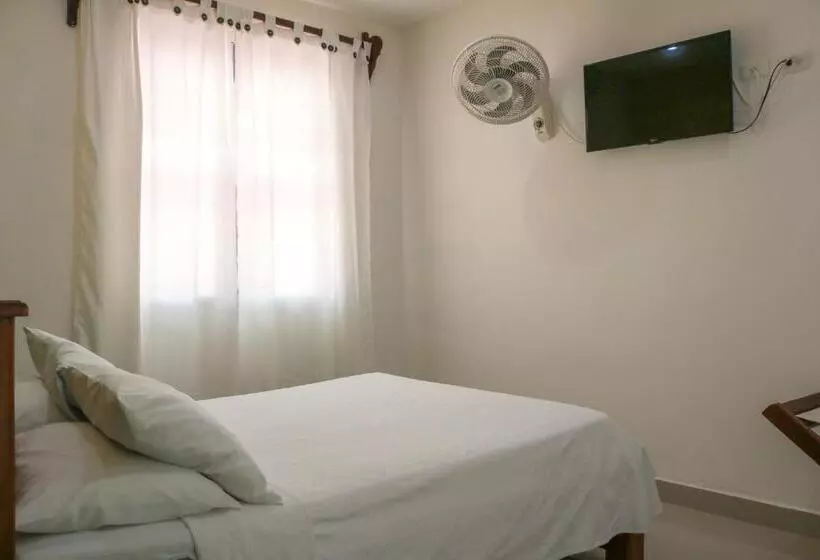 ユースホステル Jardines Evans By Geh Suites