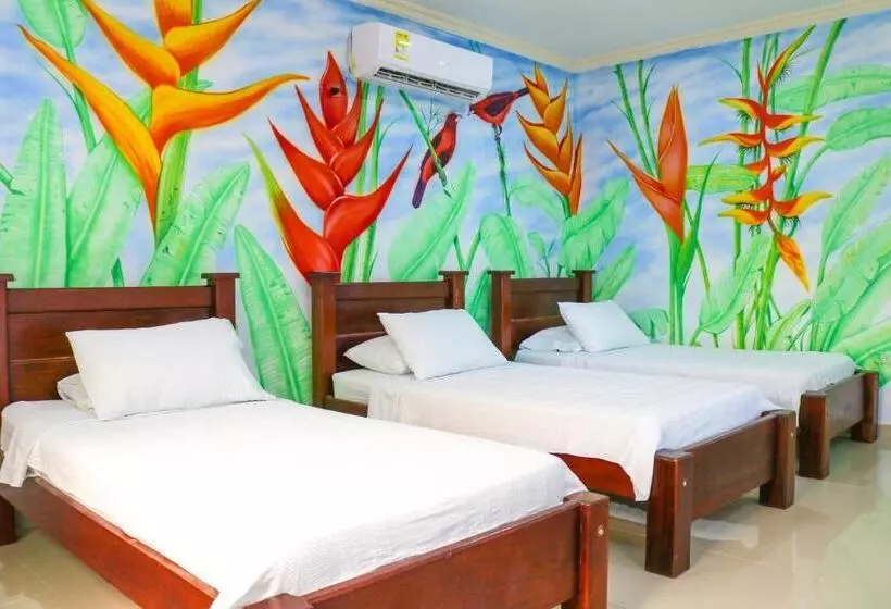 ユースホステル Jardines Evans By Geh Suites