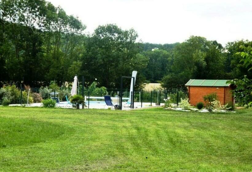 ベッドアンドブレックファースト Domaine De Lalande