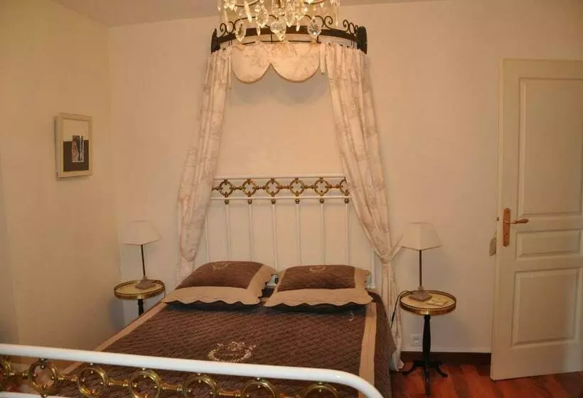 Aamiaismajoitus (B&B) Le Clos Des Fontaines
