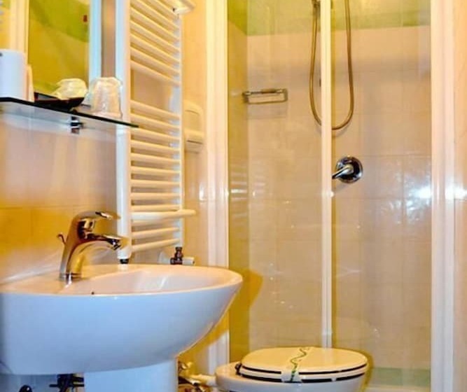 客栈  Conte Ruggero