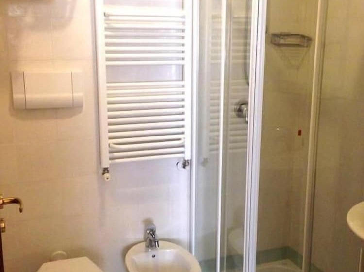 客栈  Conte Ruggero