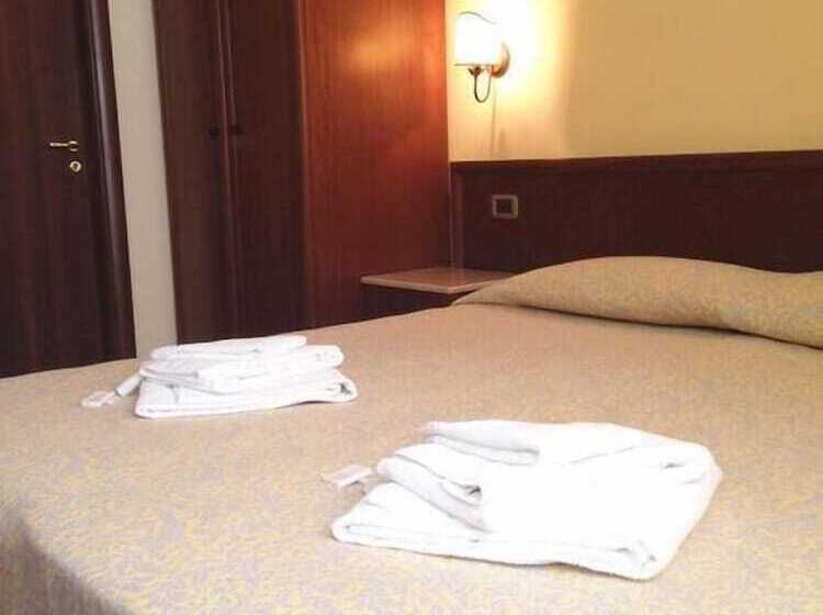 客栈  Conte Ruggero