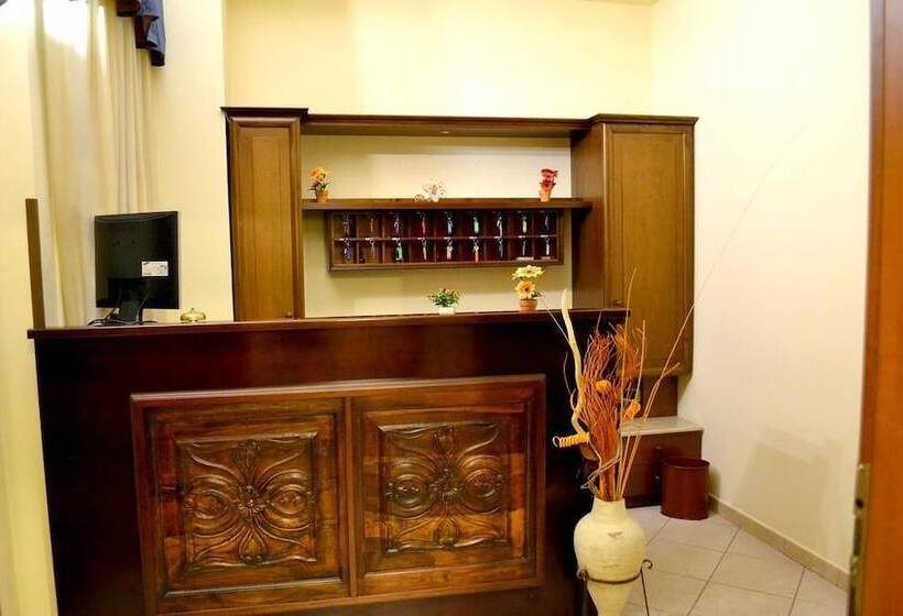 客栈  Conte Ruggero