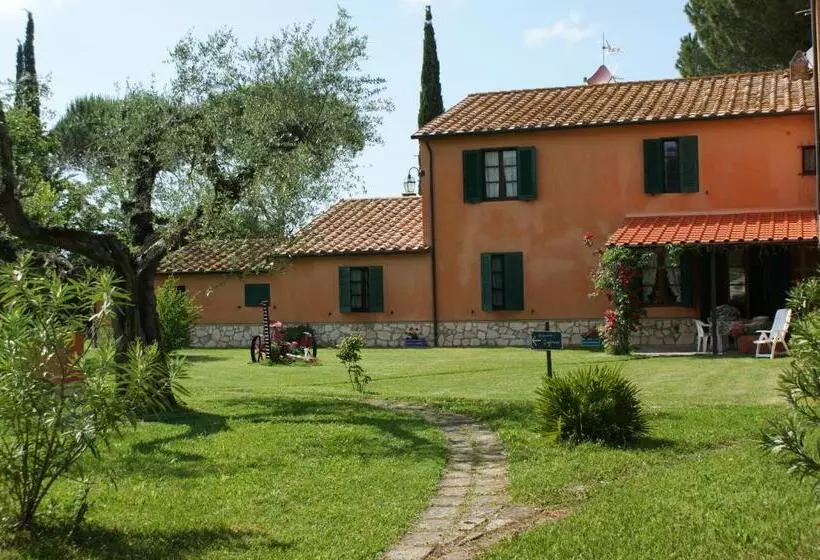 Hotelli Agriturismo Sughericcio