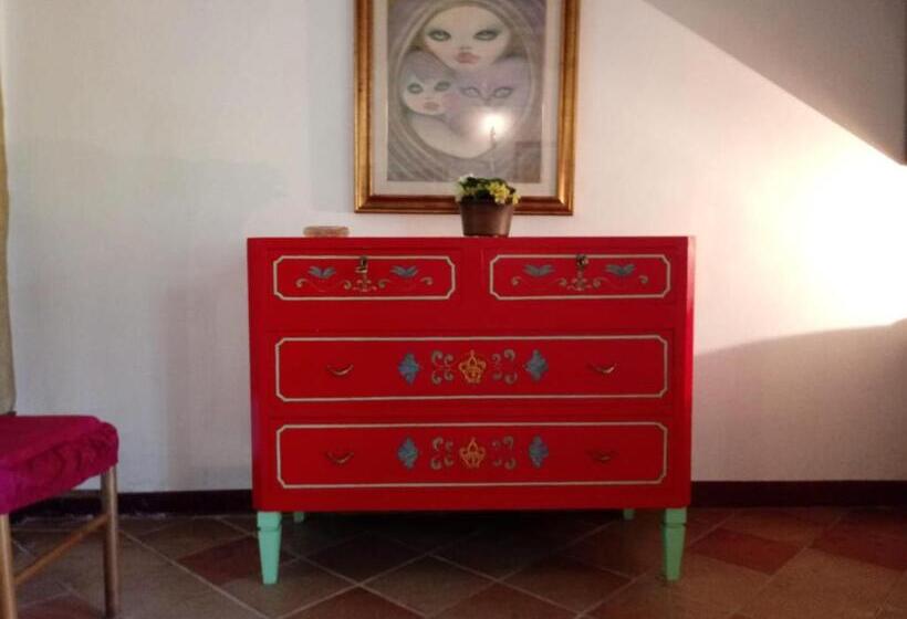 فندق Agriturismo Sughericcio