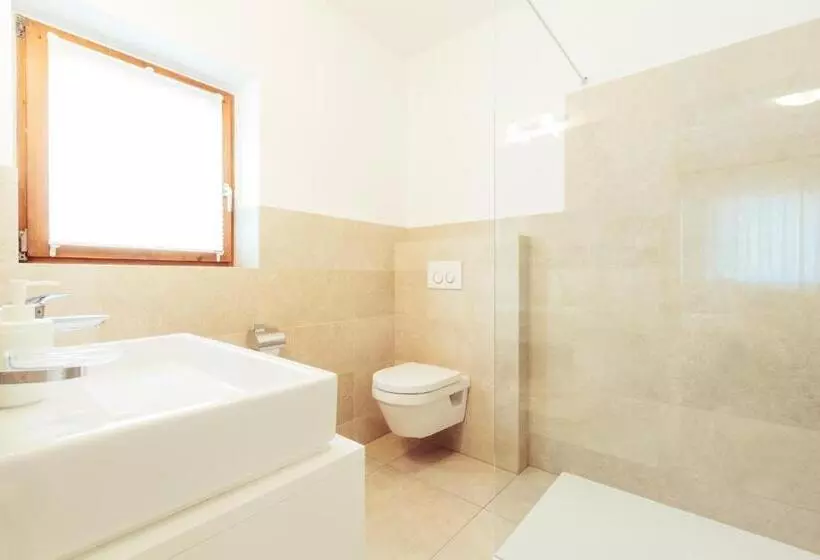 ホテル Amplatz 1523   B&b And Suites