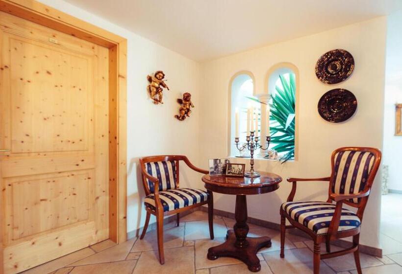 호텔 Amplatz 1523   B&b And Suites