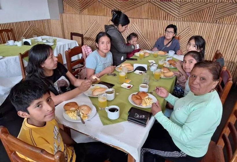 هتل Chanchamayo Inn