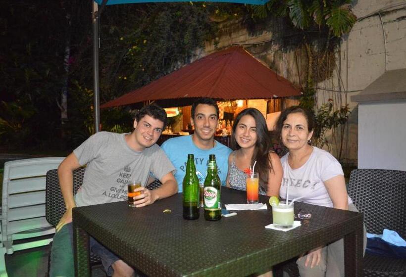 בית מלון כפרי Chanchamayo Inn