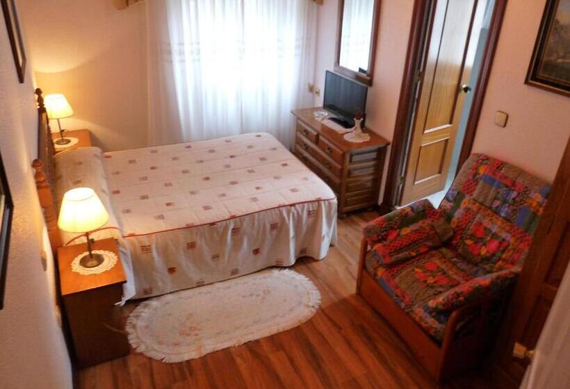 هتل Hospedaje Roiz