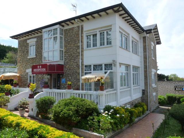 هتل Hospedaje Roiz