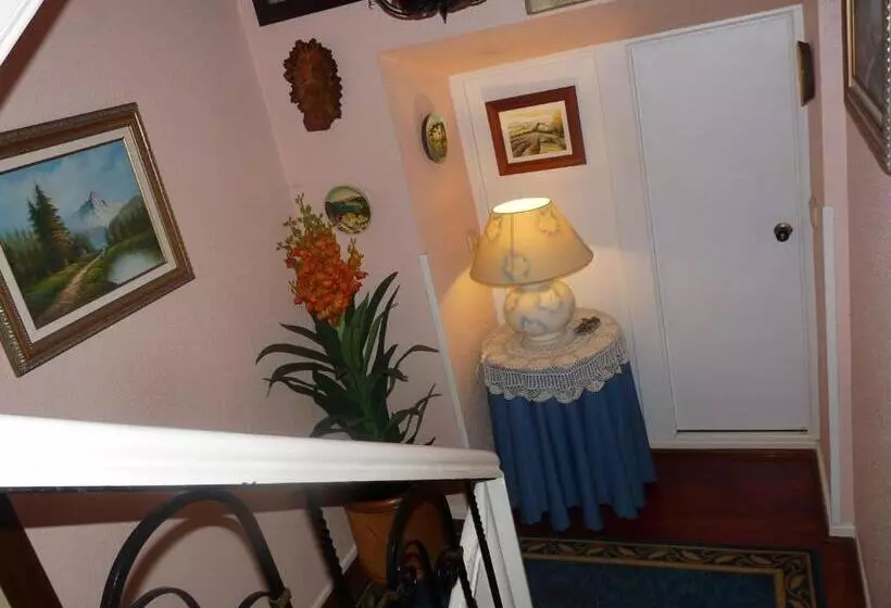 هتل Hospedaje Roiz