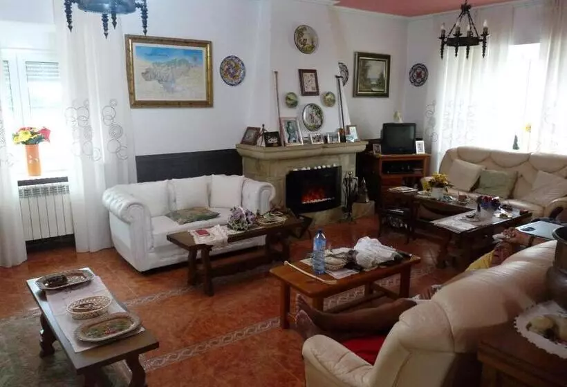 هتل Hospedaje Roiz