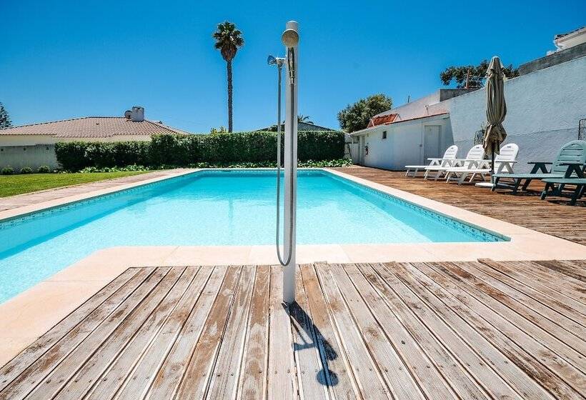 پانسیون Limmo Garden Guest House