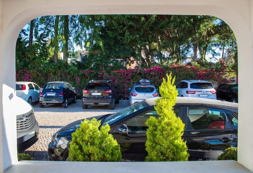 پانسیون Limmo Garden Guest House