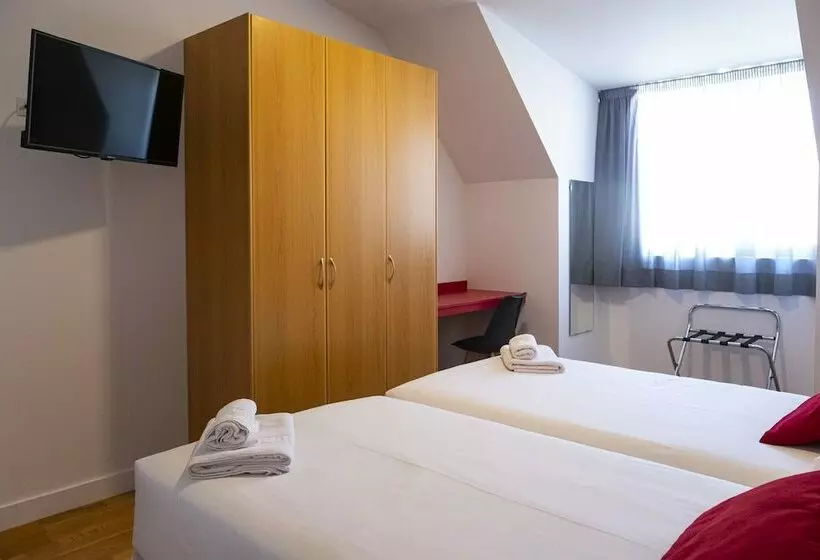 پانسیون Spa Suites Odeon