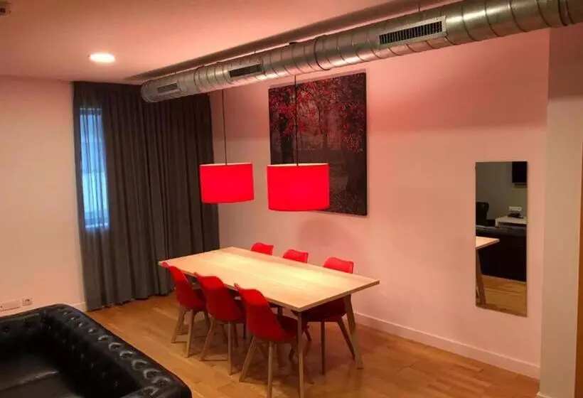 پانسیون Spa Suites Odeon