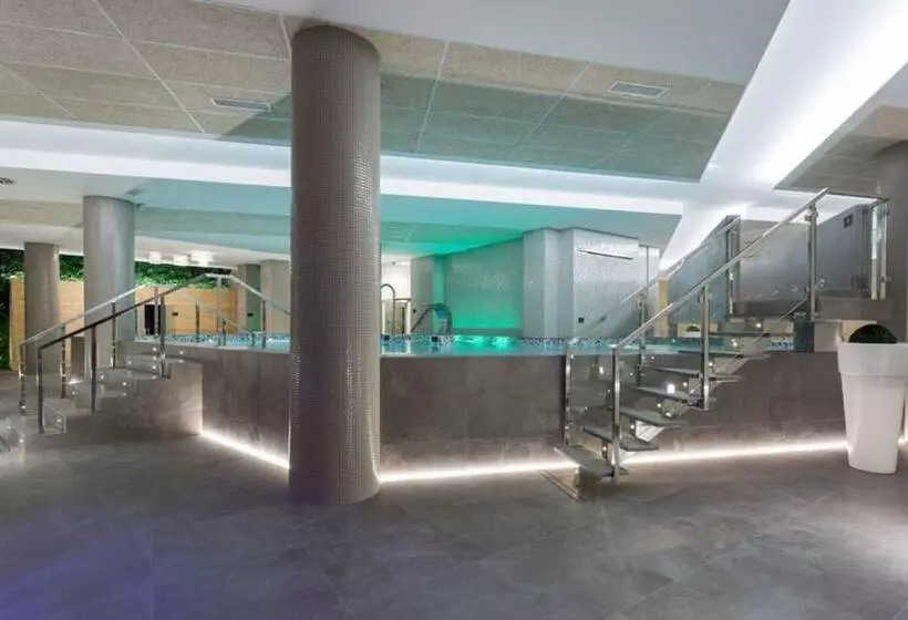 پانسیون Spa Suites Odeon