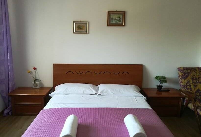 پانسیون Venice Amazing House