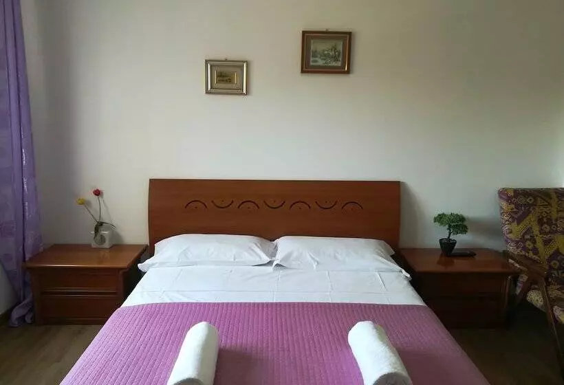 پانسیون Venice Amazing House