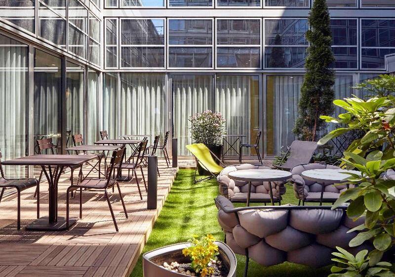 Residence Mercure Paris La Defense Grande Arche