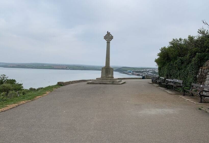 The Padstow Cottage   Coswarth House