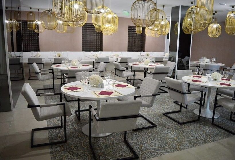 ホテル Aminess Bellevue Village