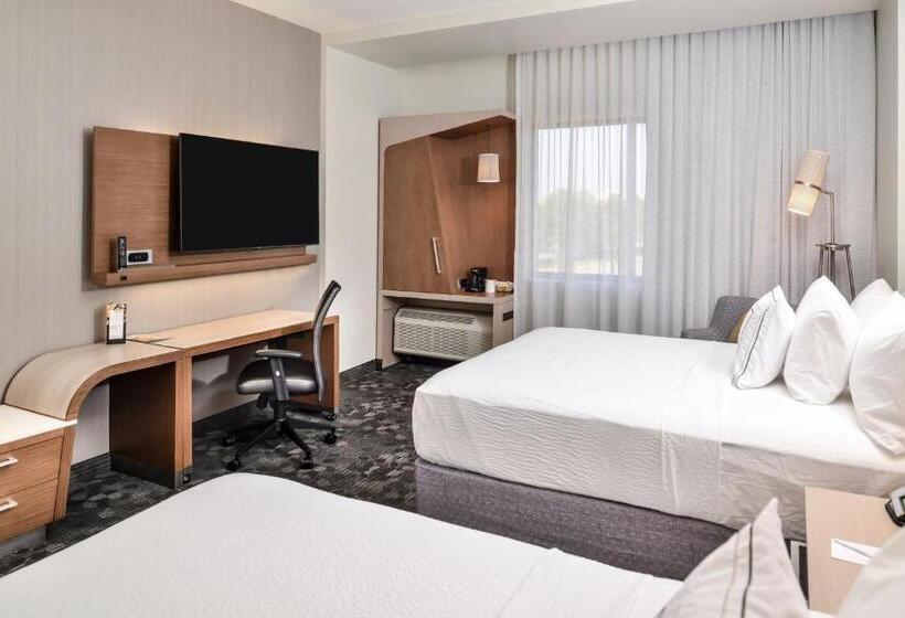 فندق Courtyard By Marriott Charlotte Northlake