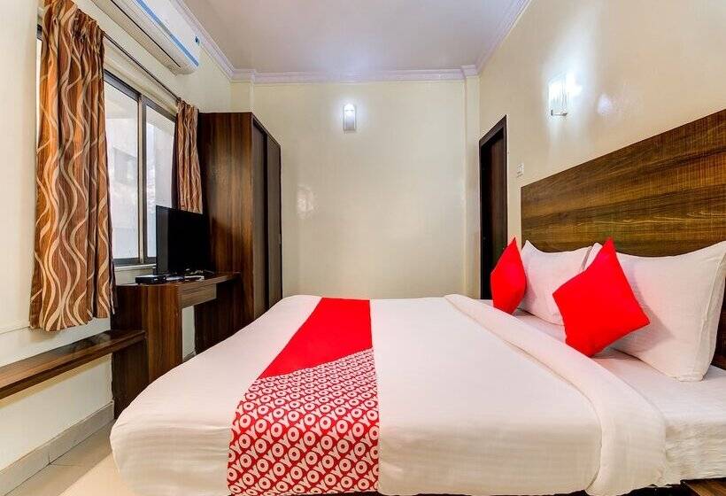 בית מלון כפרי Royal Enclave By Oyo Rooms