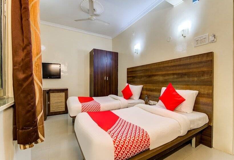 בית מלון כפרי Royal Enclave By Oyo Rooms