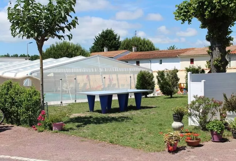 ホテル Studios Du Camping La Chenaie
