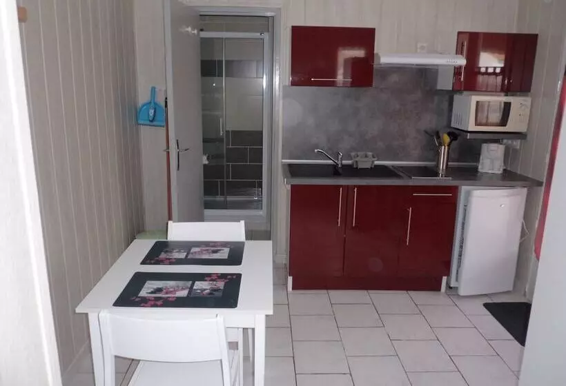 ホテル Studios Du Camping La Chenaie