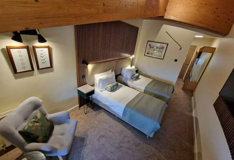 Hotelli The Dorset Golf