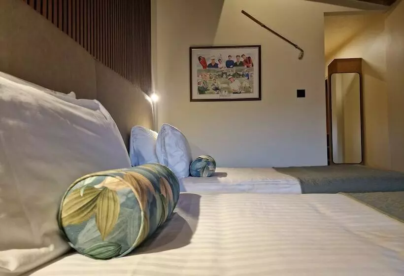 Hotelli The Dorset Golf