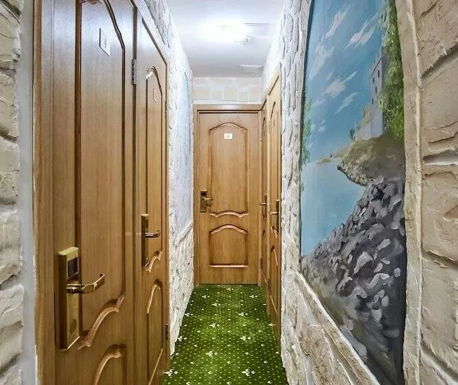 ホテル Winterfell On Kurskaya