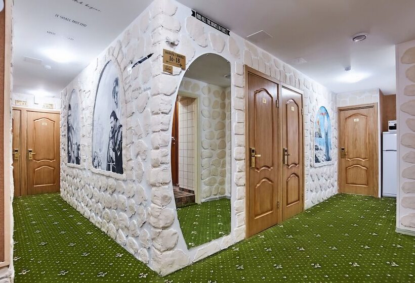 호텔 Winterfell On Kurskaya