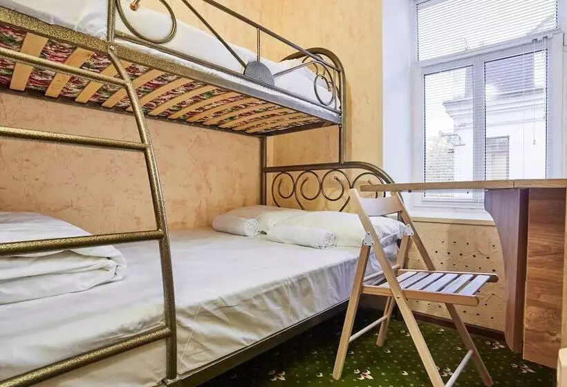 ホテル Winterfell On Kurskaya